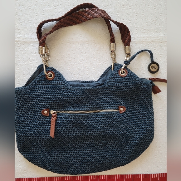 The SAK crochet purse blue w/brown/silver nwot - Picture 5 of 16